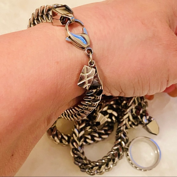 Set 3-pic Cuban links chain .... - Picture 8 of 17